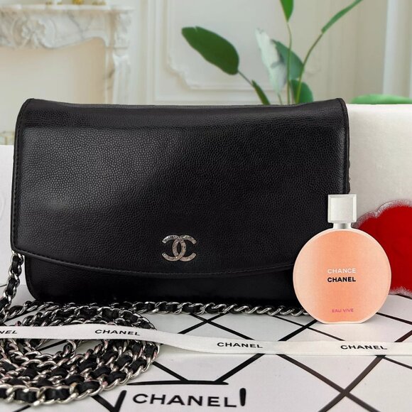 CHANEL Authentic WOC Black Caviar Crossbody Silver Hardwrae Small Bag A1720 - Picture 1 of 16